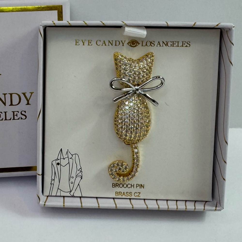 Eye Candy Gold Sparkling Cat Brooch Pin - Picture 2 of 2